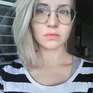 Meet your Posher, Jewels